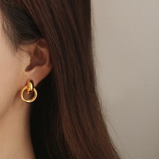 MIA Hoop Earrings