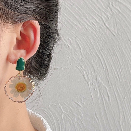 Daisy Flower Earrings