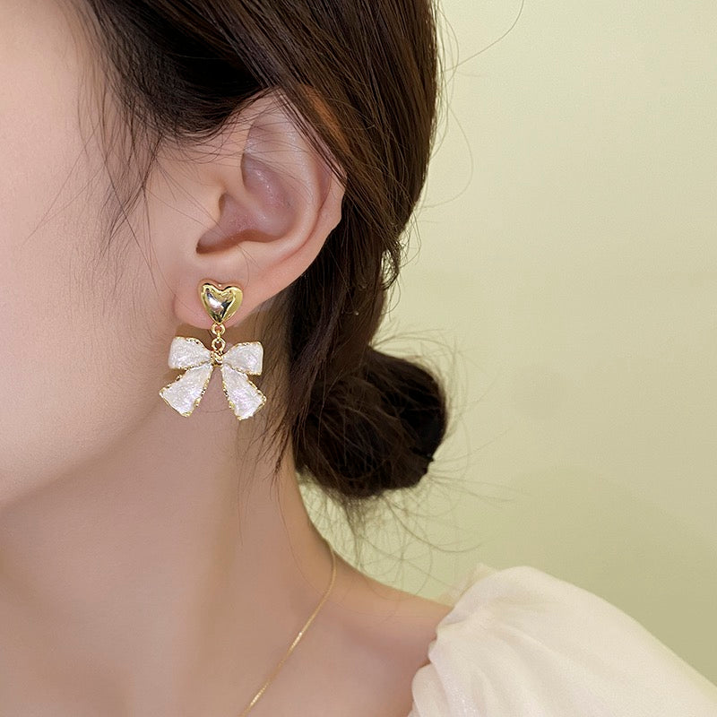 Lovely Bow Earrings