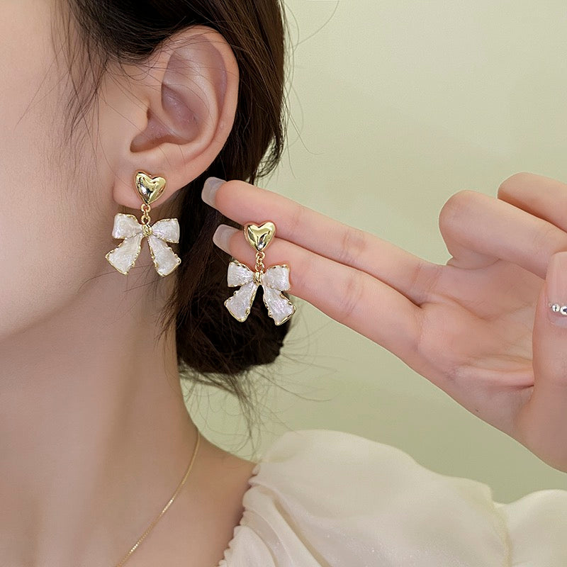 Lovely Bow Earrings