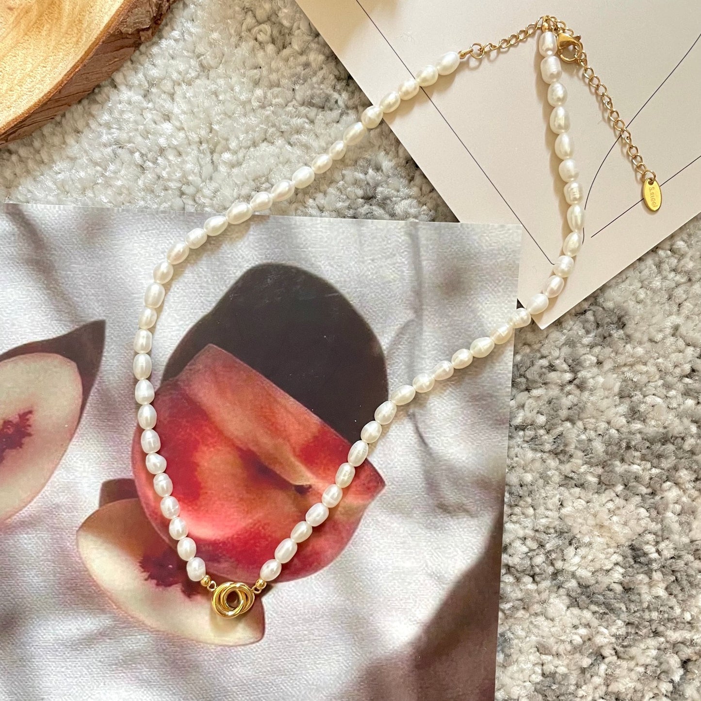 All-Match Pearl Buckle Necklace