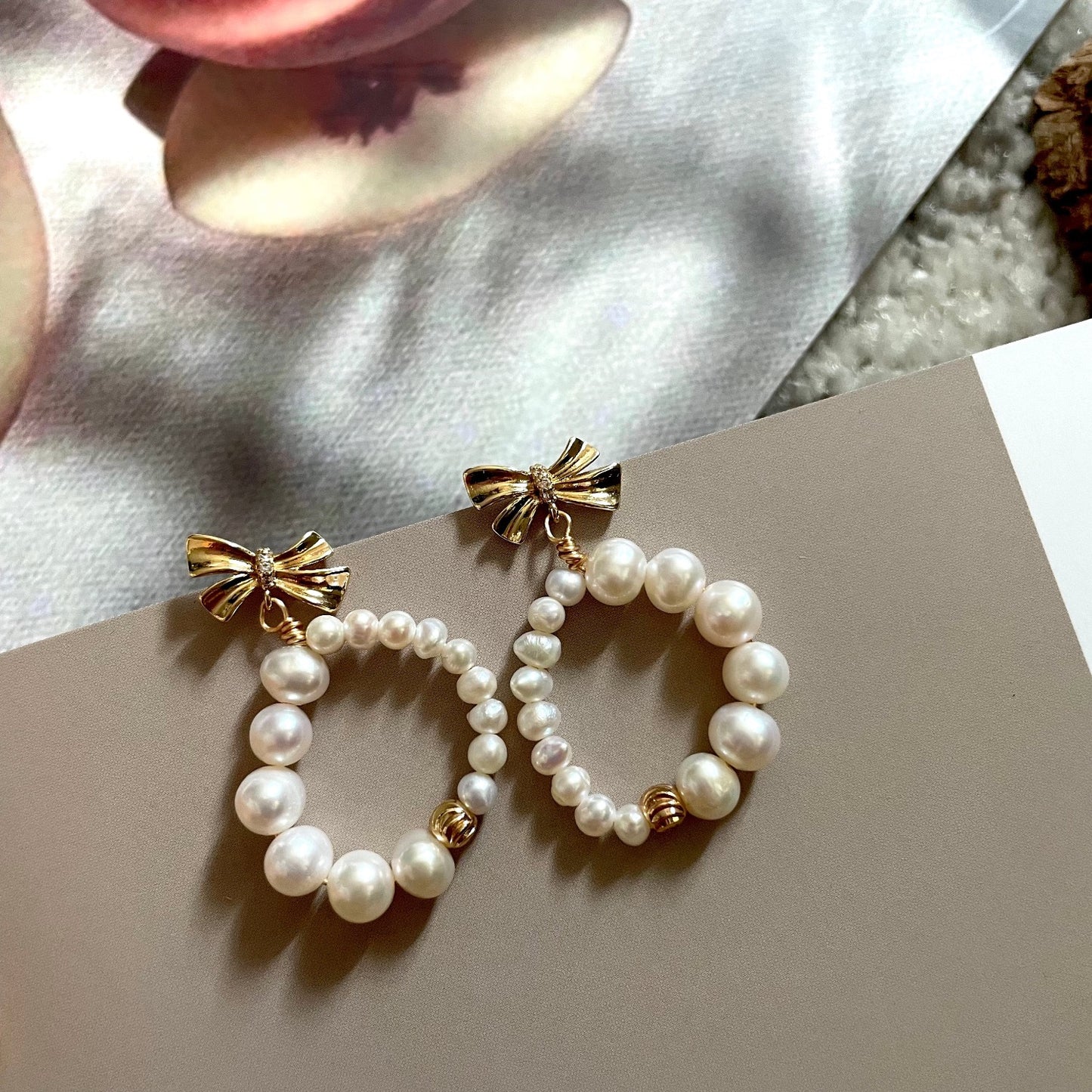 Elegant Lady Pearl Hoop Earrings