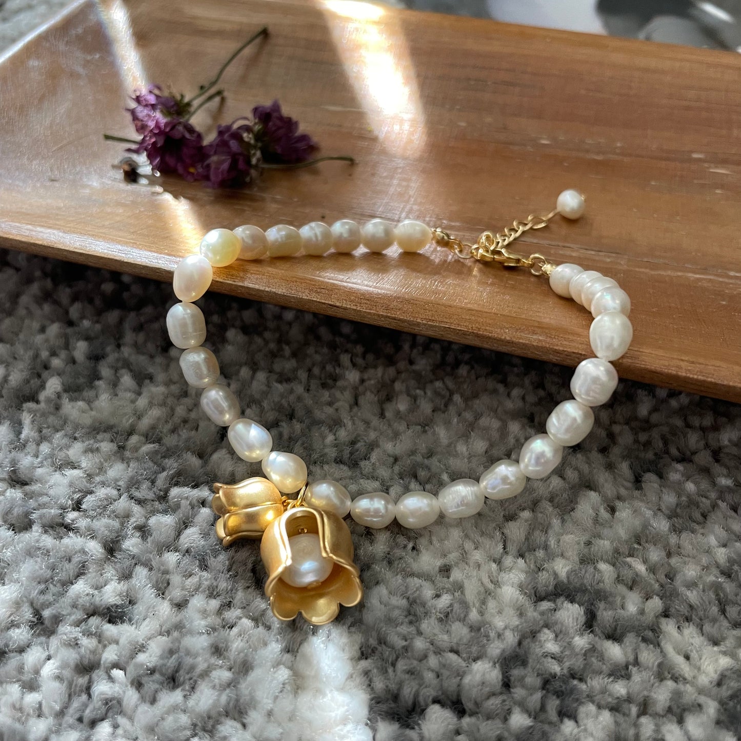 Bell Orchid Pearl Bracelet