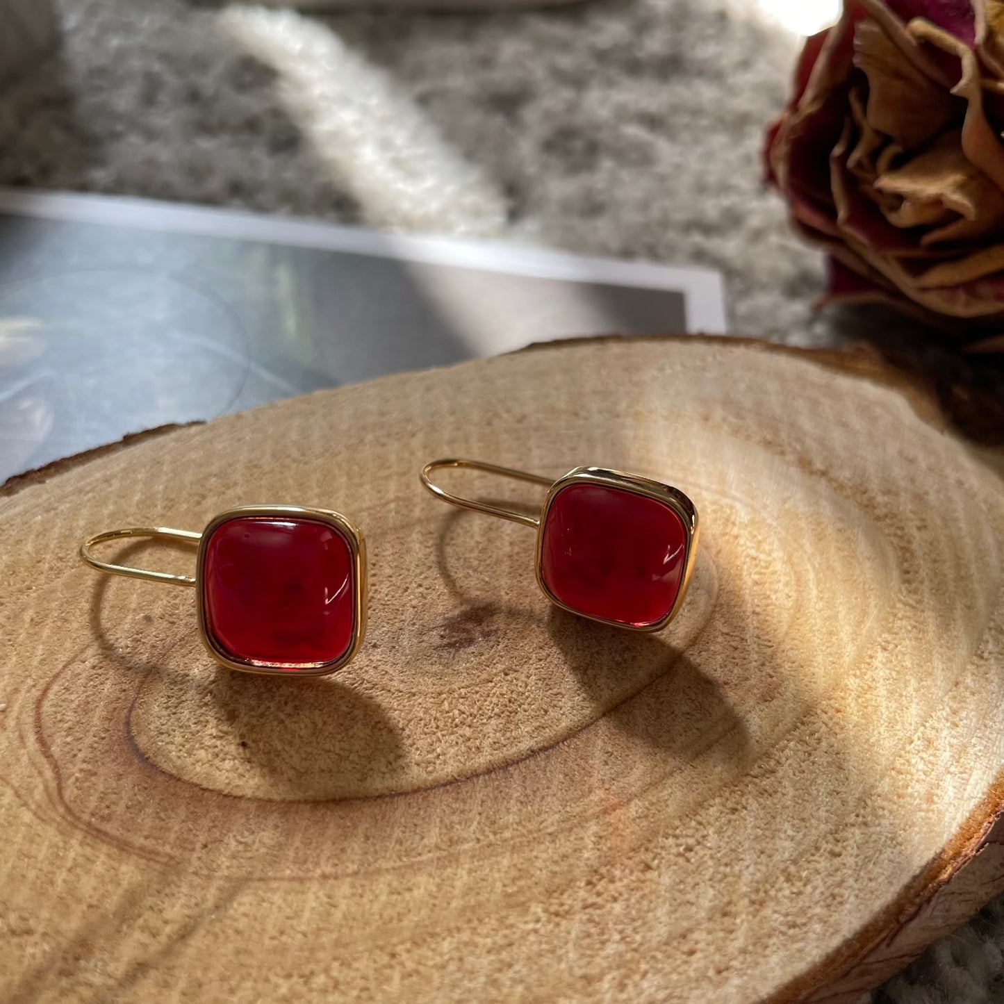 Vintage Red Elegant Earrings