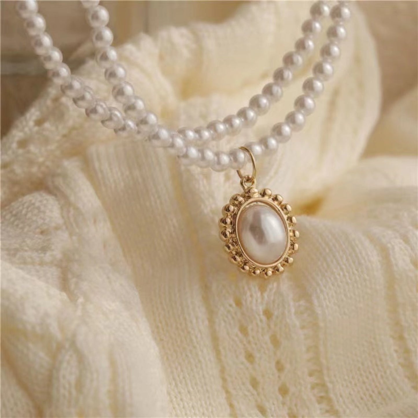 Pearl Necklace with Double Chain