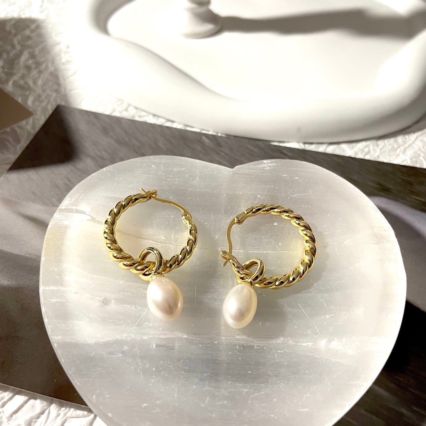 Boucles d'oreilles bohèmes perles et torsadées