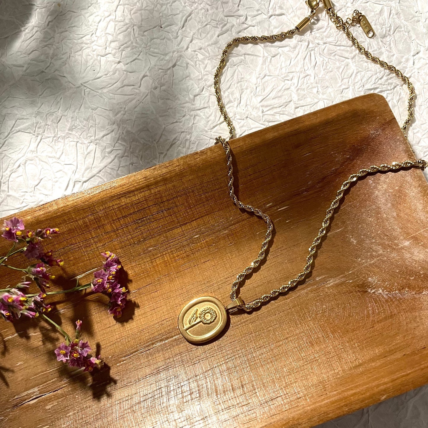 Gorgeous Sunflower Necklace