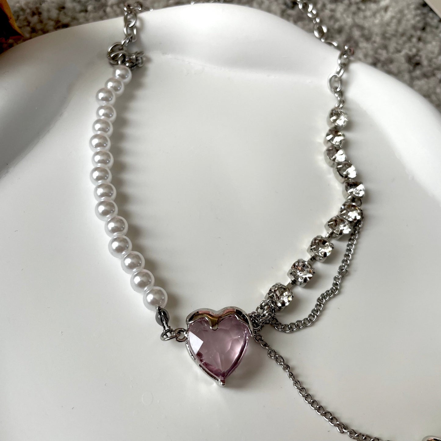 Sweetie Necklace (Pink Heart Pendant)