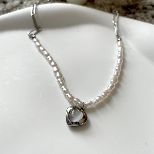 Irregular Pearl Necklace with Heart Pendant