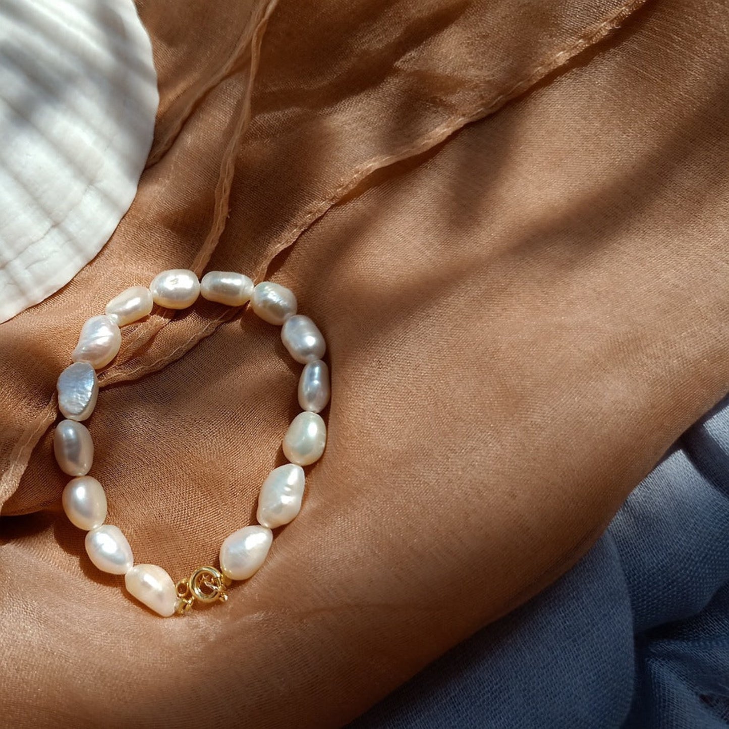 Bracelet de perles d'eau douce naturelles