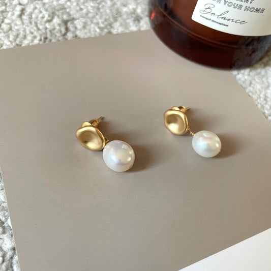 SIA Baroque Pearl Earrings