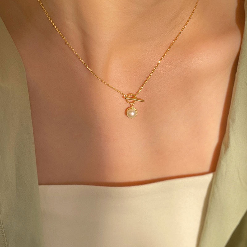 Flawless Pearl OT Buckle Necklace (Golden / Silver)