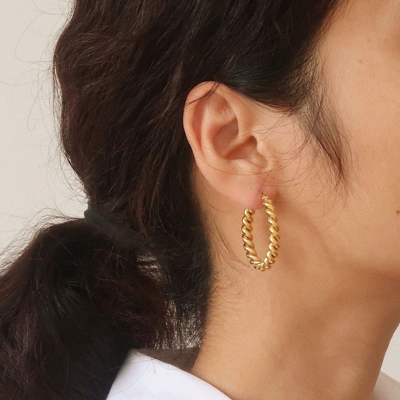 Golden Exquisite Twist Earrings