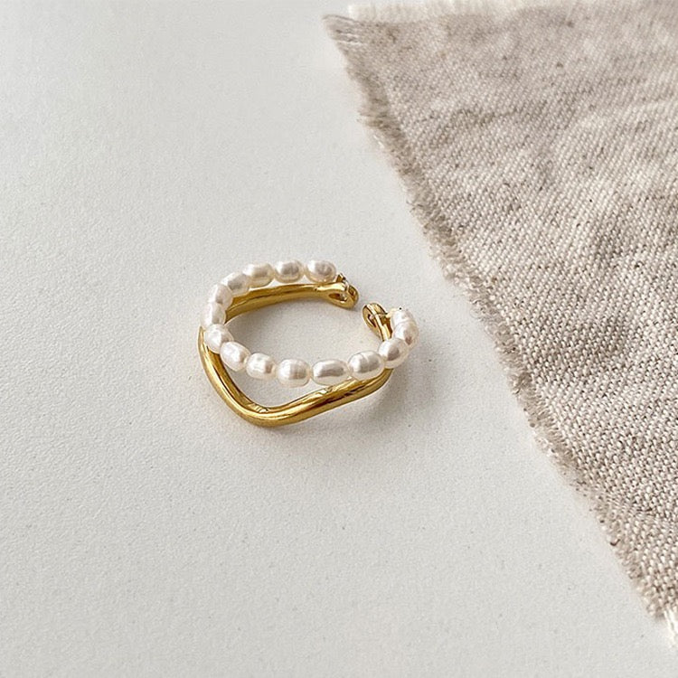 Stylish Pearl Ring