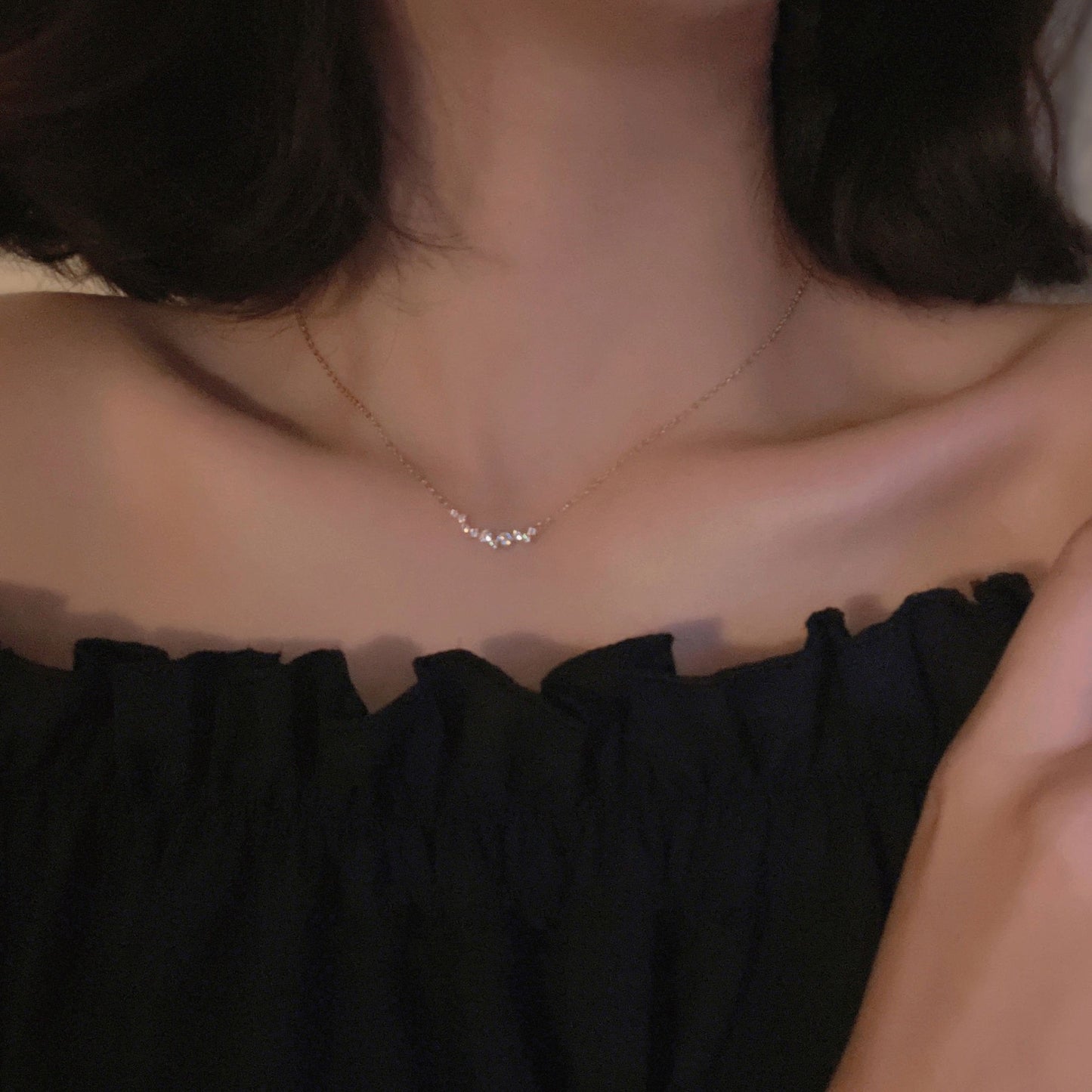 Flawless Collarbone Necklace