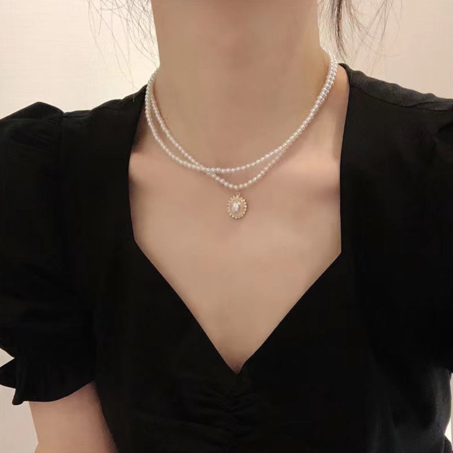 Pearl Necklace with Double Chain